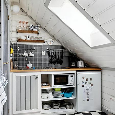 Loftlaegenhet Pa Haestgard I Tvaaker Apartment ภายนอก รูปภาพ
